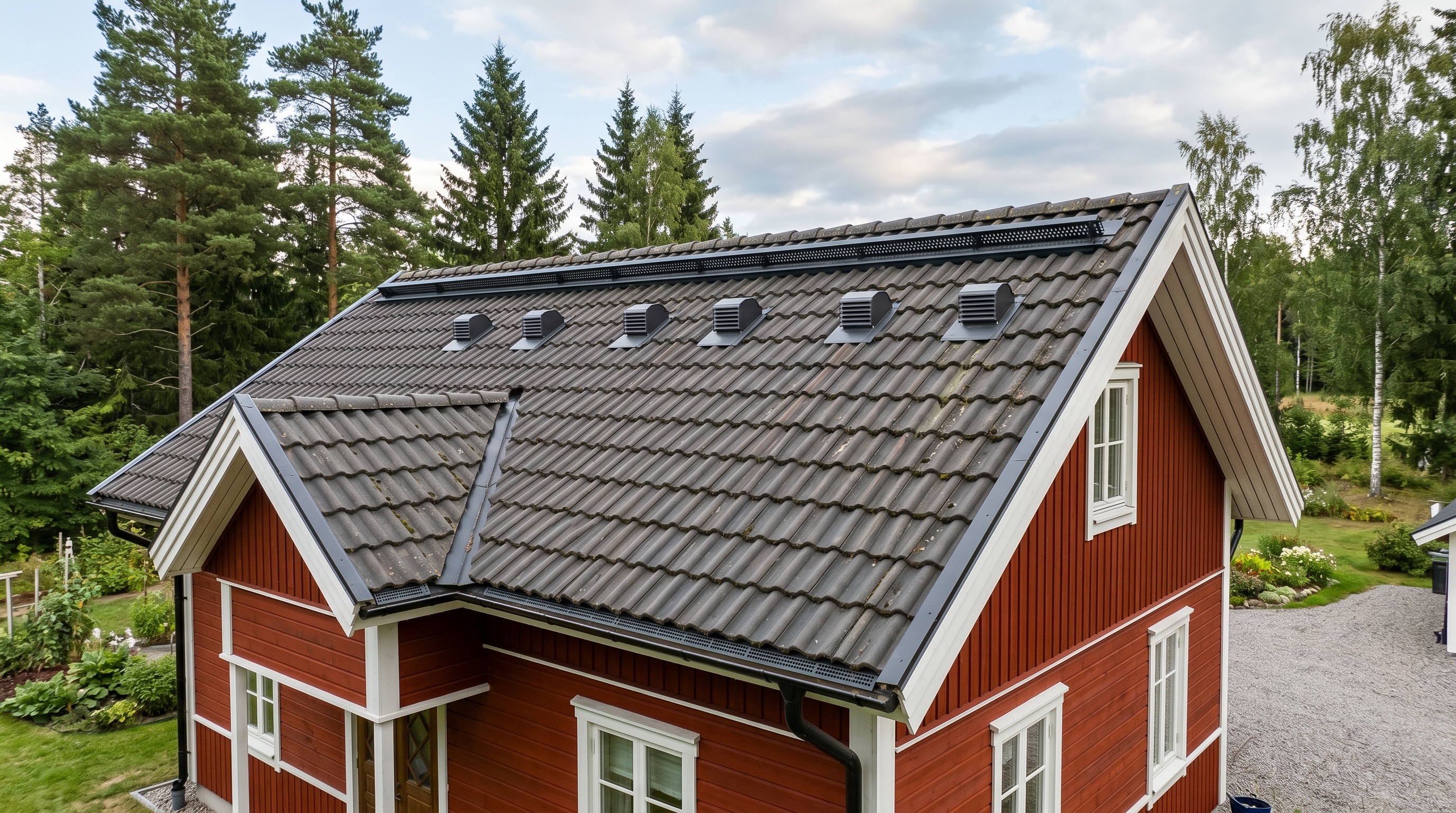 Takventilation på villa – luftningsgaller och vindsluckor